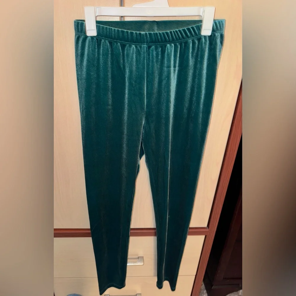 Cat & Jack Girls Green Velvet Leggings Size L 10/12 Holiday Pants